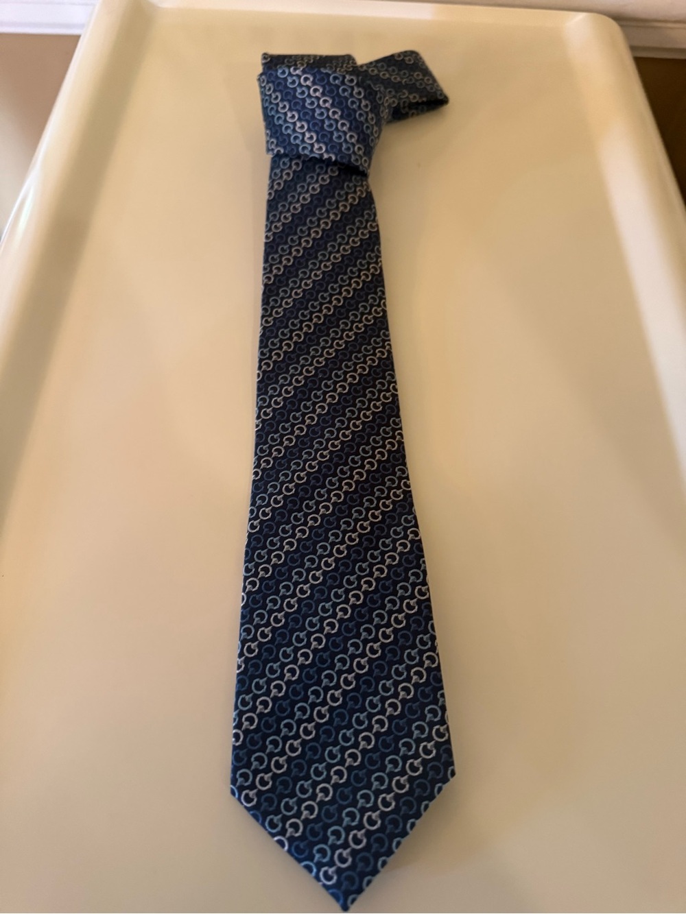 Gucci Men’s Interlocking G Silk Jacquard Tie – Navy & Blue